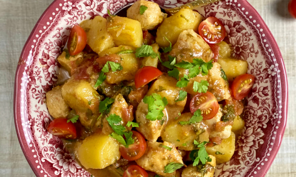 Chicken with tomatoes and Coriander